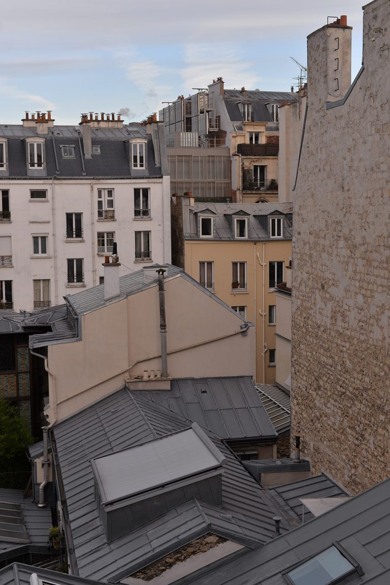 france-000002-01-small