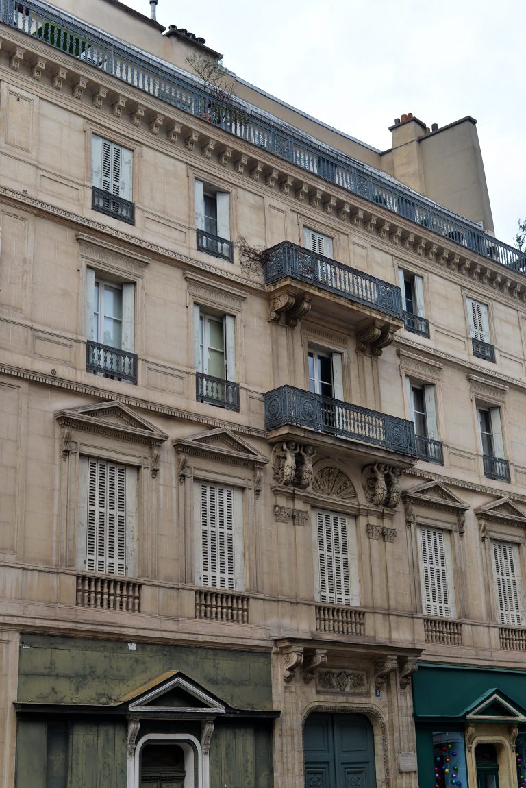 apartment-building-paris-france-38