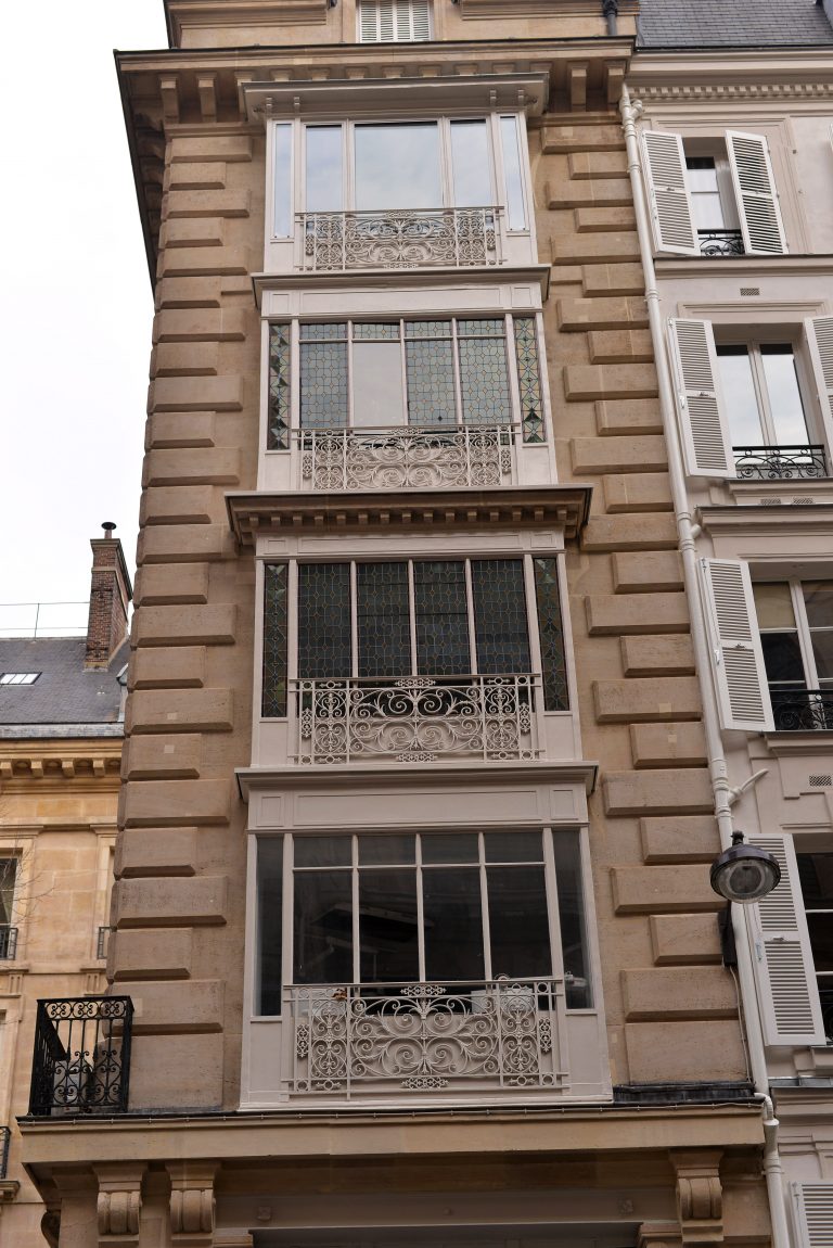 apartment-building-paris-france-63