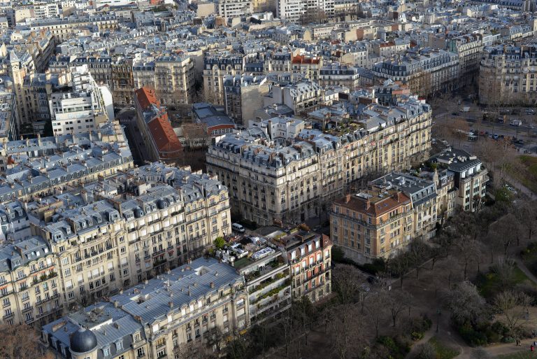 apartment-buildings-paris-france-344