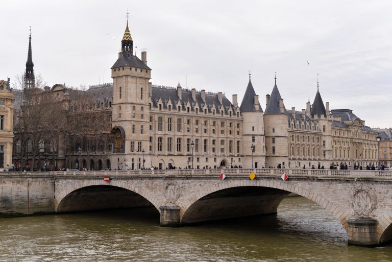 bridge-pont-au-change-paris-france-81