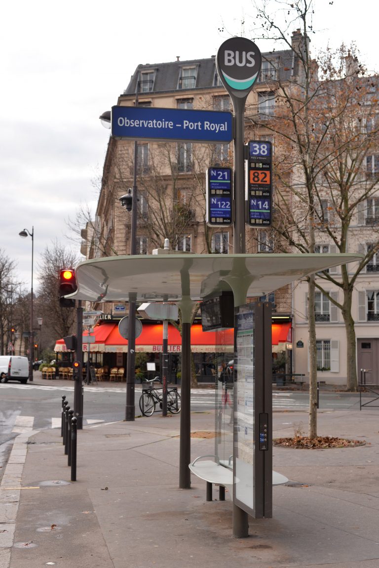 bus-stop-paris-france-89