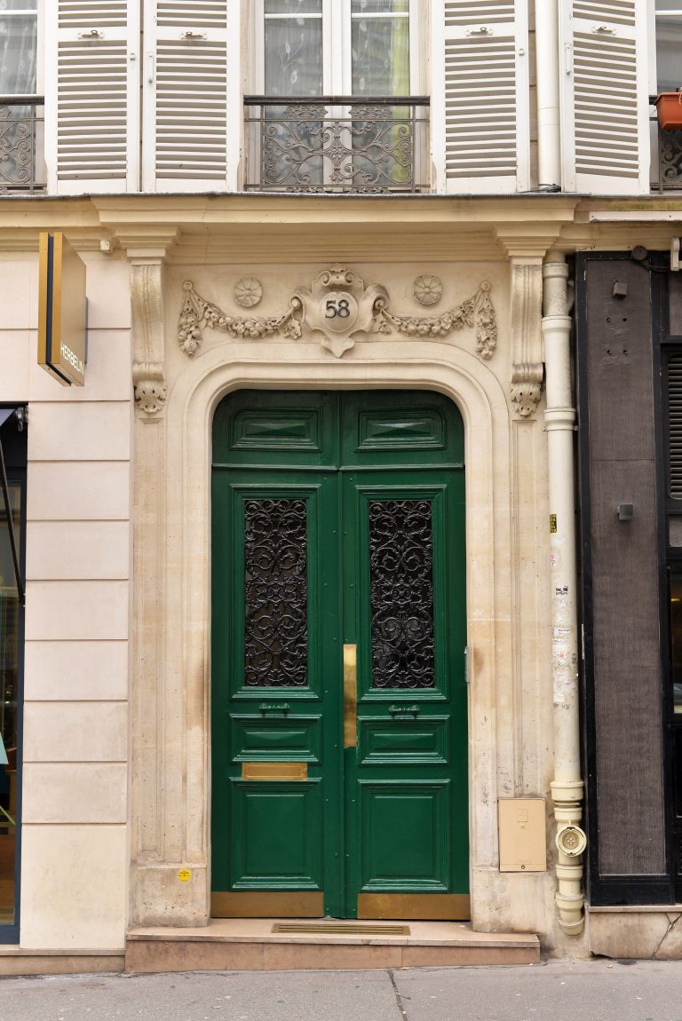 door-paris-france-210