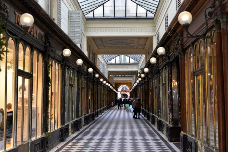 gallery-galerie-du-passage-paris-france-270