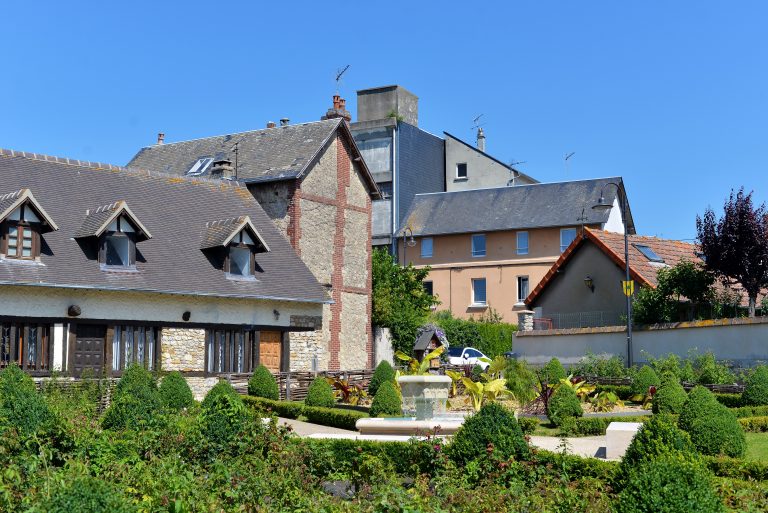 garden-dives-sur-mer-france-511