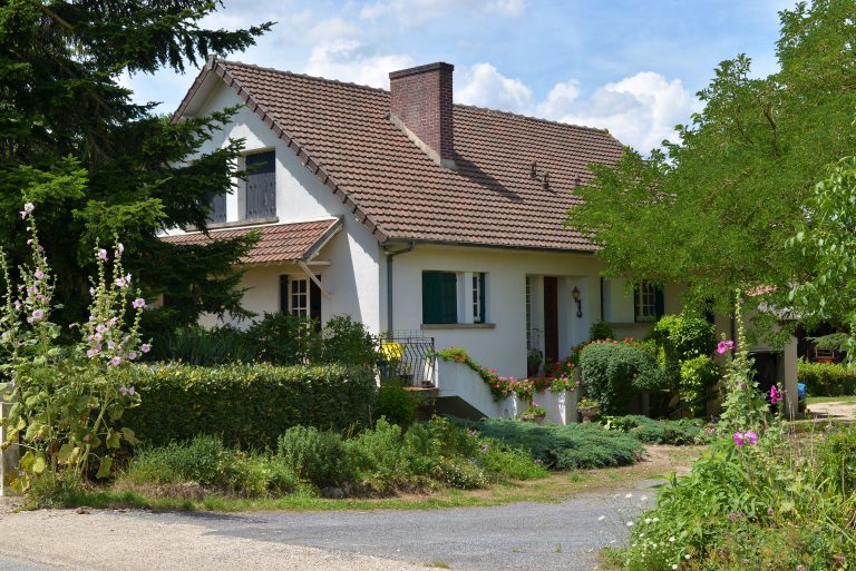 house-blandy-les-tours-france-465