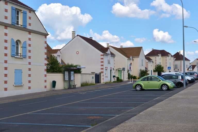 houses-combs-la-ville-france-493