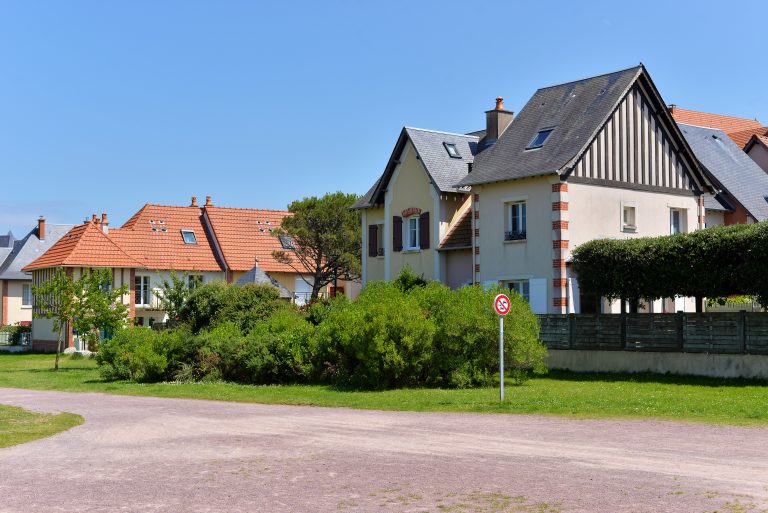 houses-dives-sur-mer-france-512