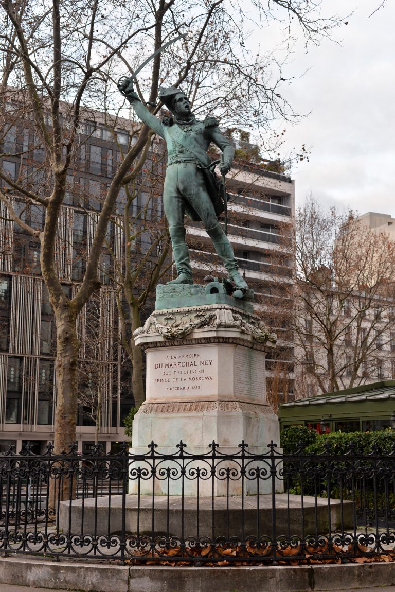 monument-statue-du-marechal-ney-paris-france-308