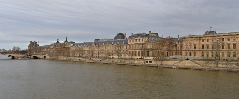museum-louvre-paris-france-313