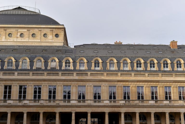 palace-domaine-national-du-palais-royal-paris-france-321