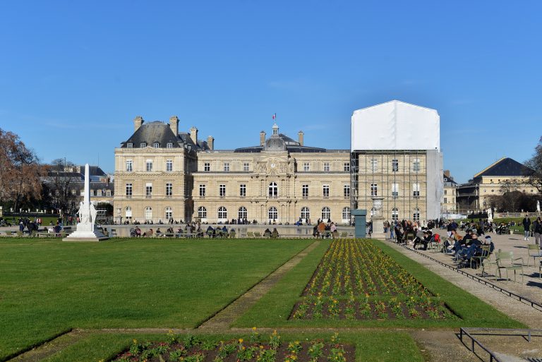 palace-palais-du-luxembourg-paris-france-296