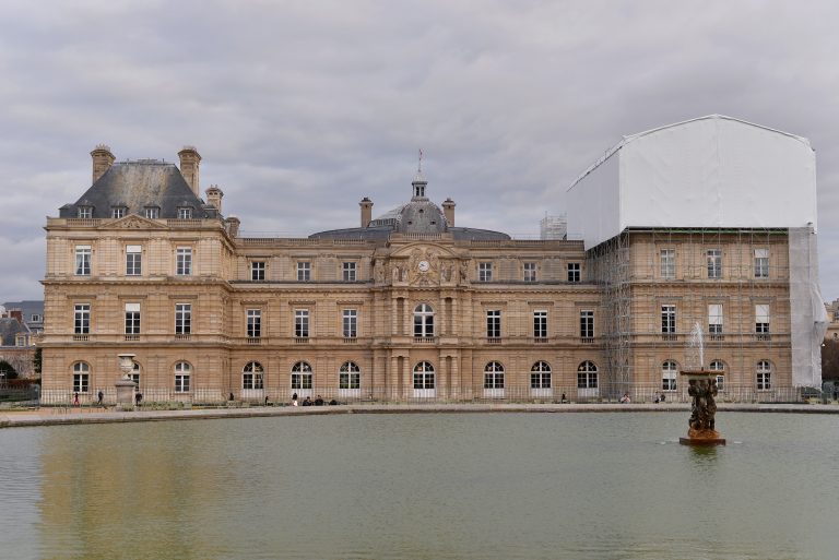 palace-palais-du-luxembourg-paris-france-297