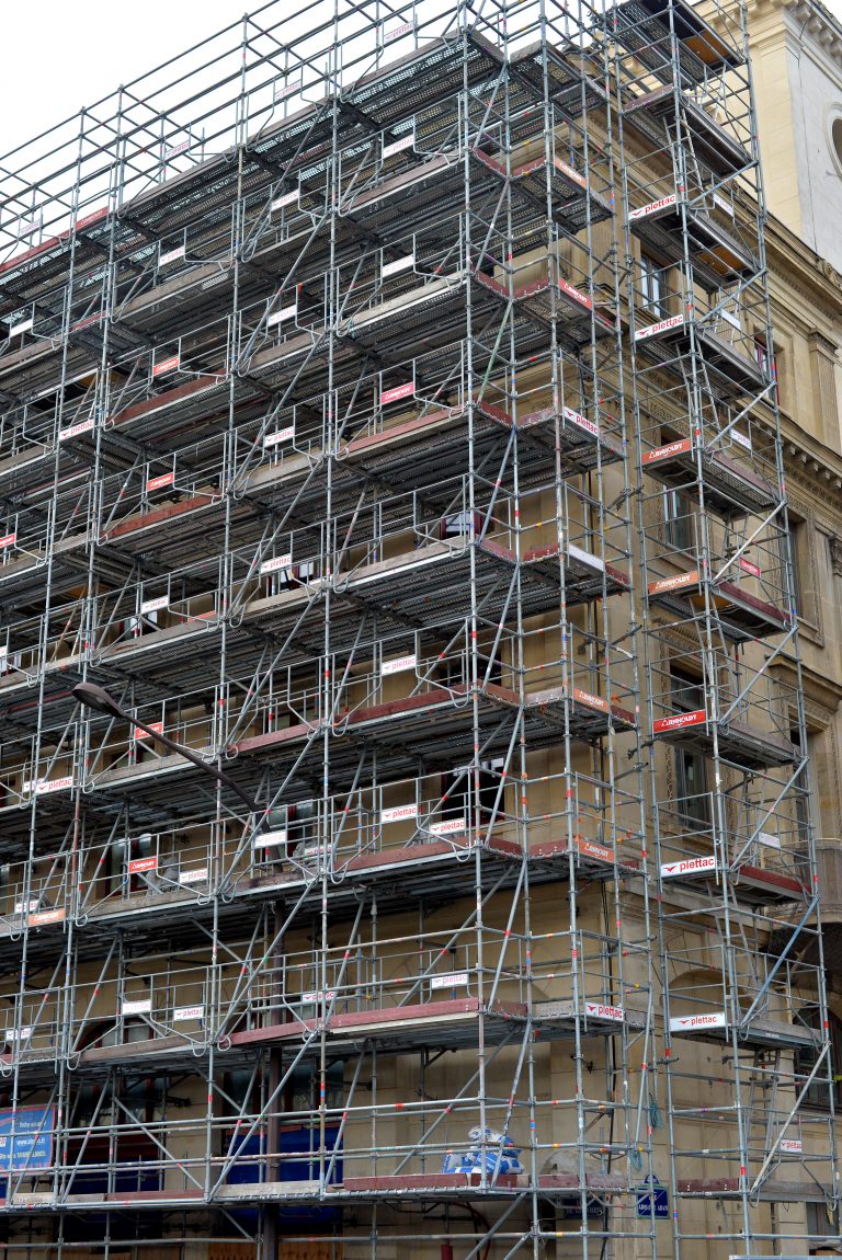 scaffolding-paris-france-369