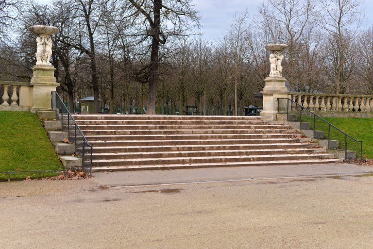 staircase-paris-france-390