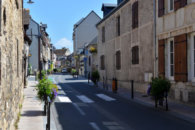street-dives-sur-mer-france-519