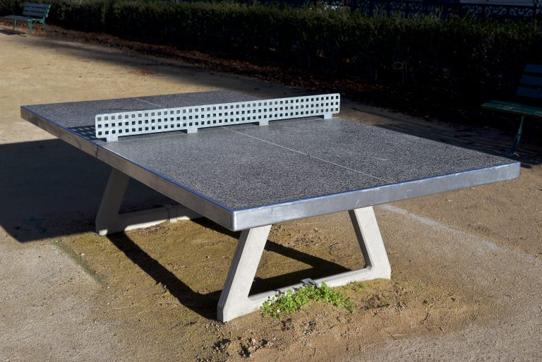 table-paris-france-420