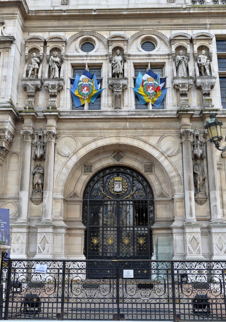 town-hall-hotel-de-ville-paris-france-433