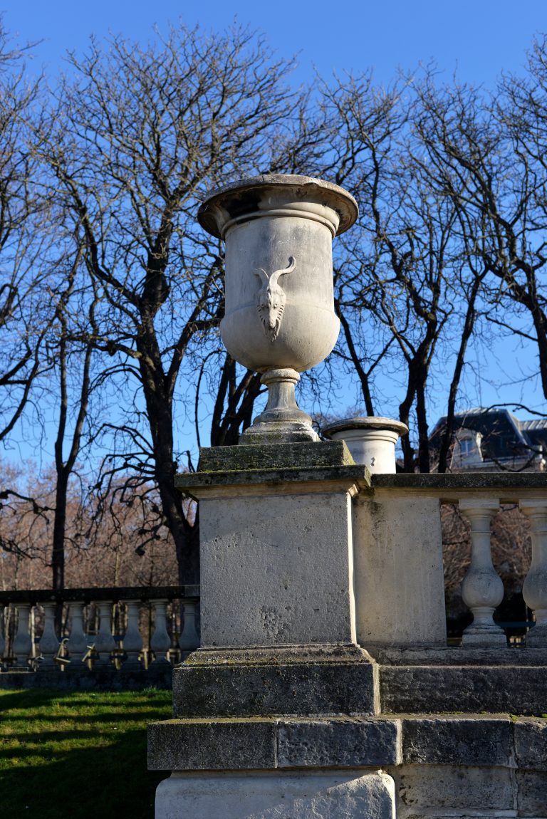 vase-paris-france-459