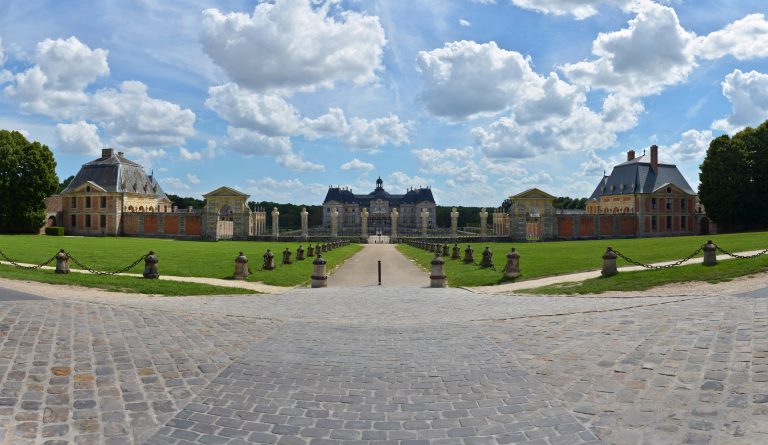 castle-chateau-de-vaux-le-vicomte-maincy-france-528