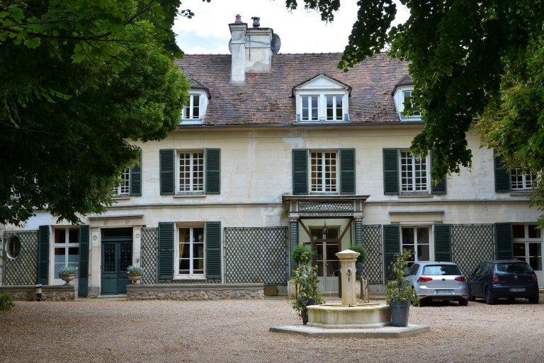 hotel-varennes-jarcy-france-594
