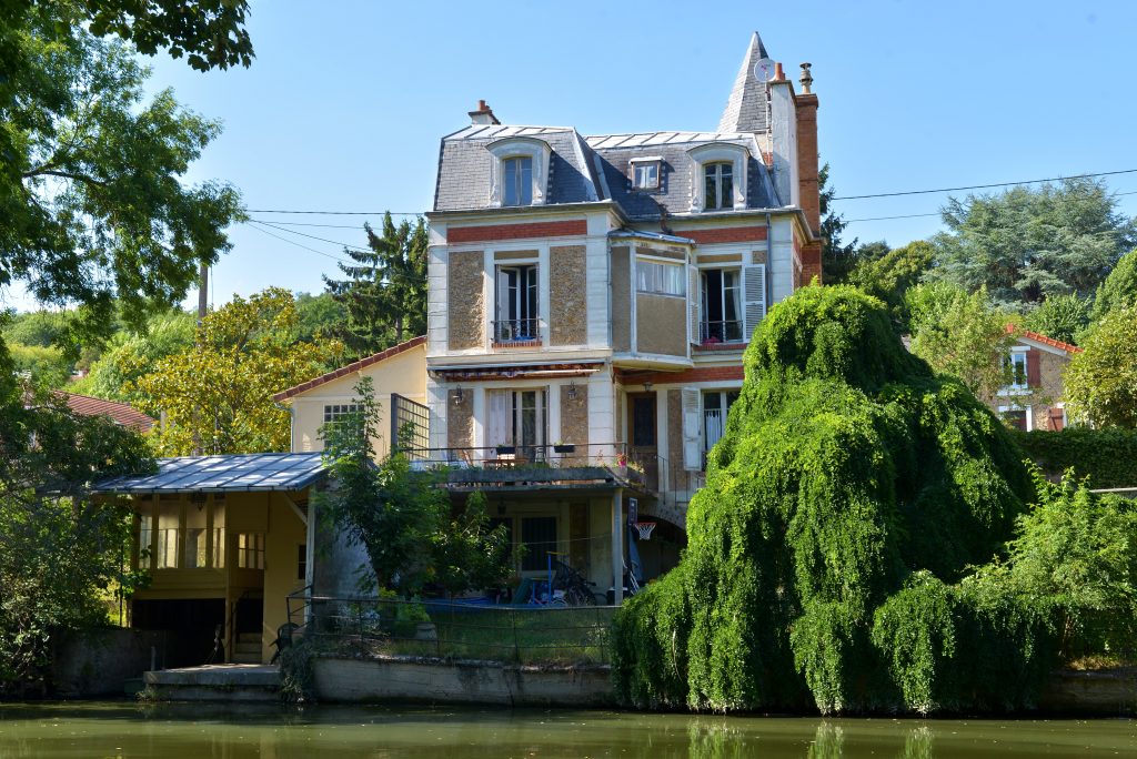 house-yerres-france-636