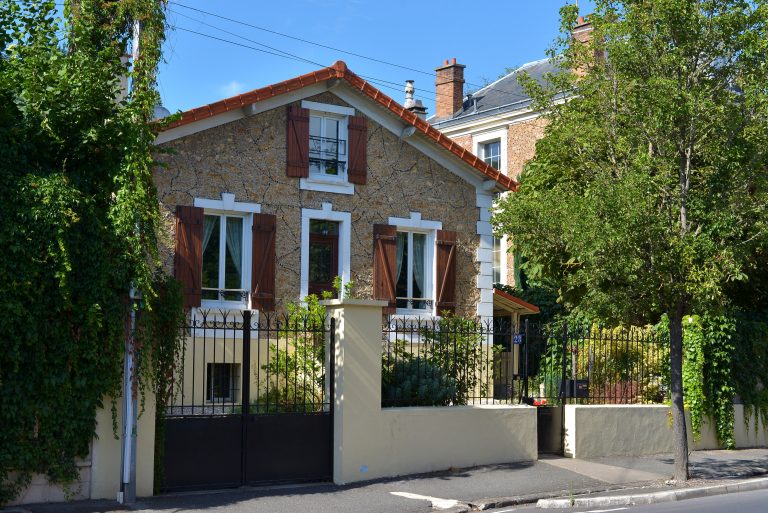 house-yerres-france-639