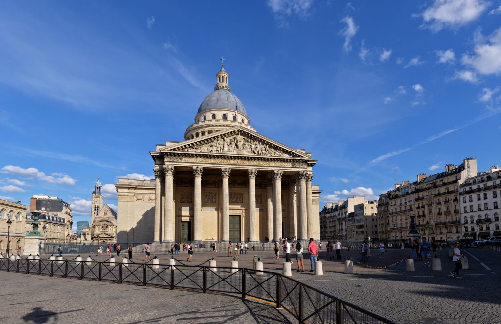 monument-pantheon-paris-france-569