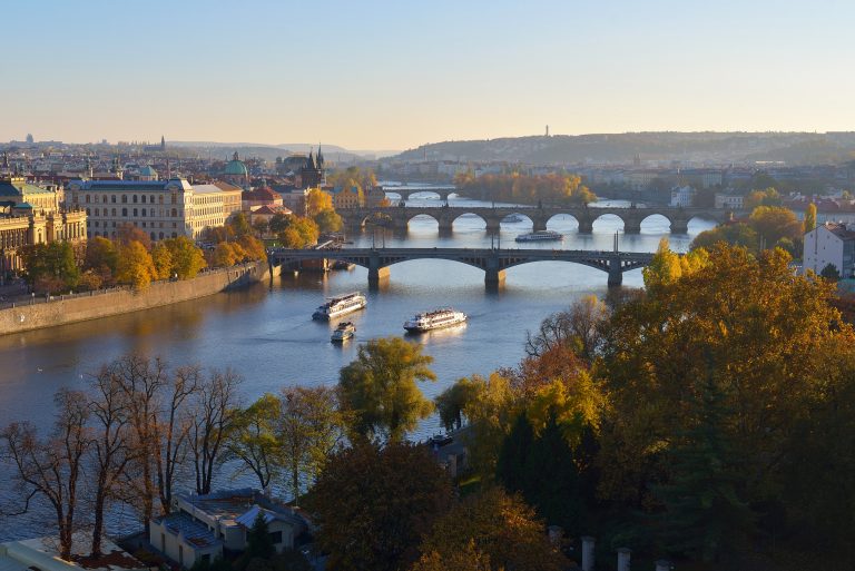 river-prague-czech-republic-705