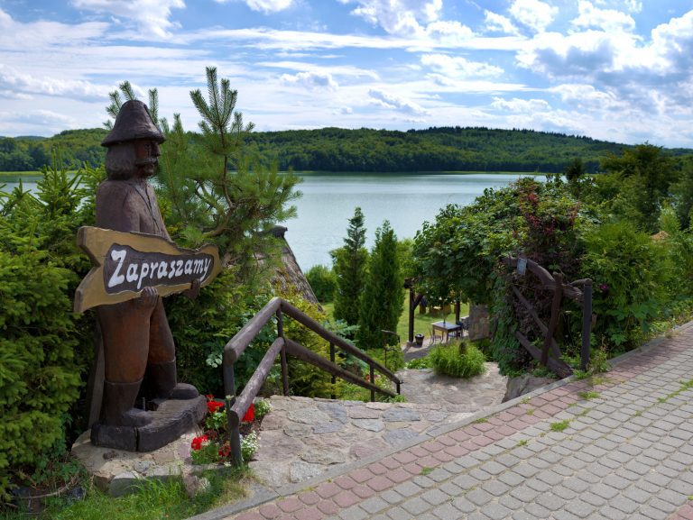sign-ostrzyce-poland-681