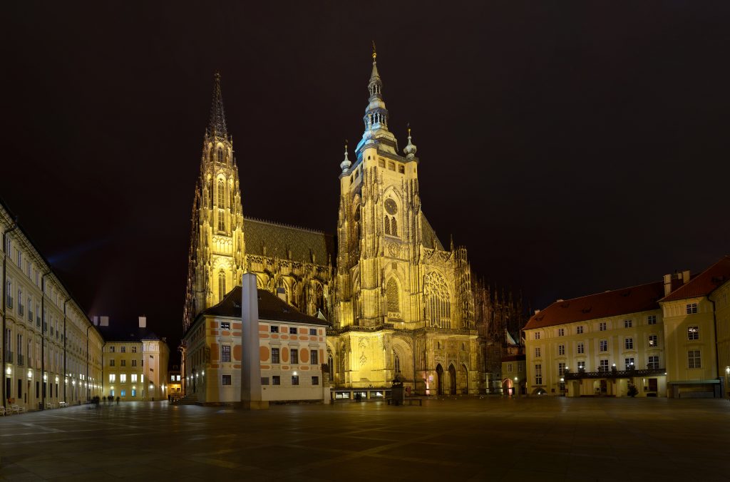 st-vitus-cathedral-prague-czech-republic-714