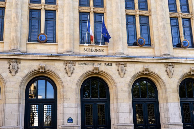 university-sorbonne-paris-france-589