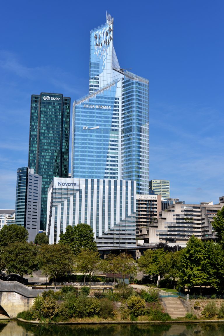 commercial-la-defense-courbevoie-france-538