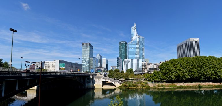 commercial-la-defense-courbevoie-puteaux-france-578